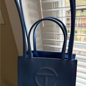 Telfar Shopping Bag
Small Cerulean